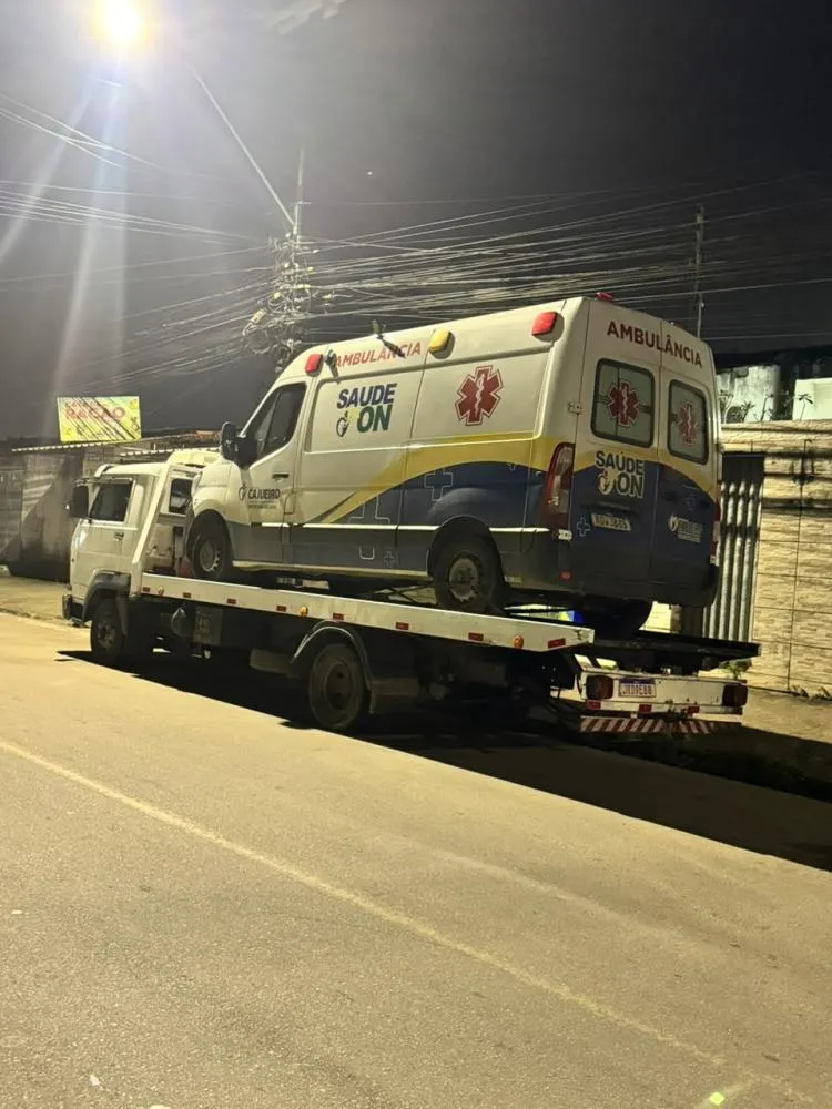 Vereador Alesson Ferreira cobra renovação nas ambulâncias em Cajueiro