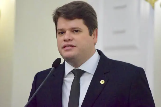 Davi Davino Filho; Portal Política.